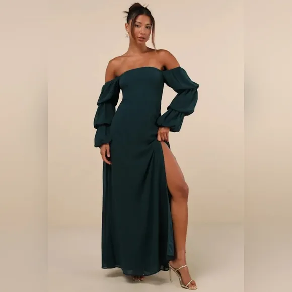 #208 Demure Aura Emerald Tiered Balloon Sleeve Off-the-Shoulder Dress