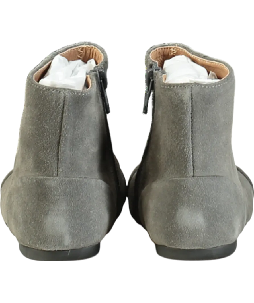 Age Of Innocence Grey Natalie Boot UK 11 EU 29 👼