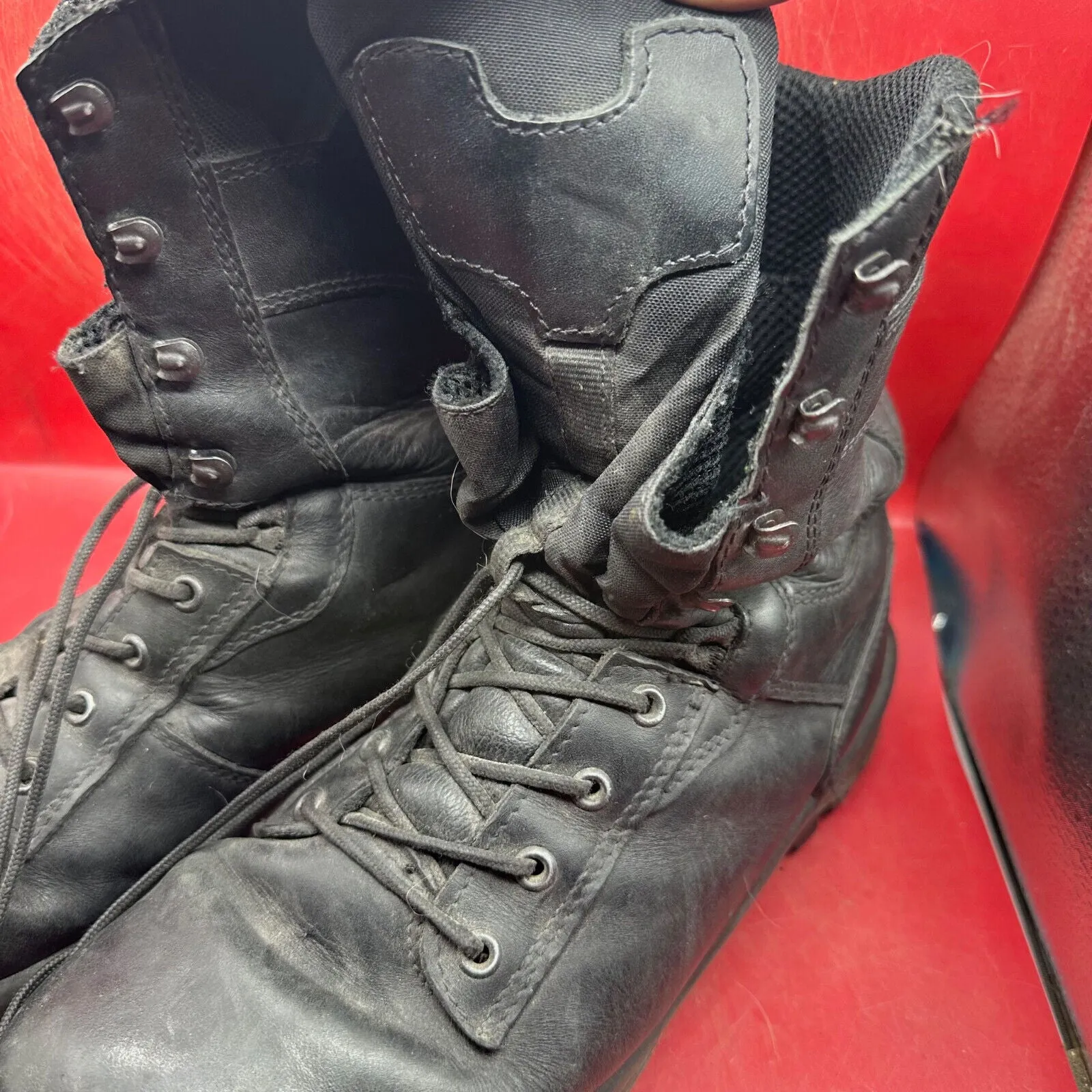 Austrian Army Black Leather Heavy Duty Combat Boots - Size EU 43 - UK 9