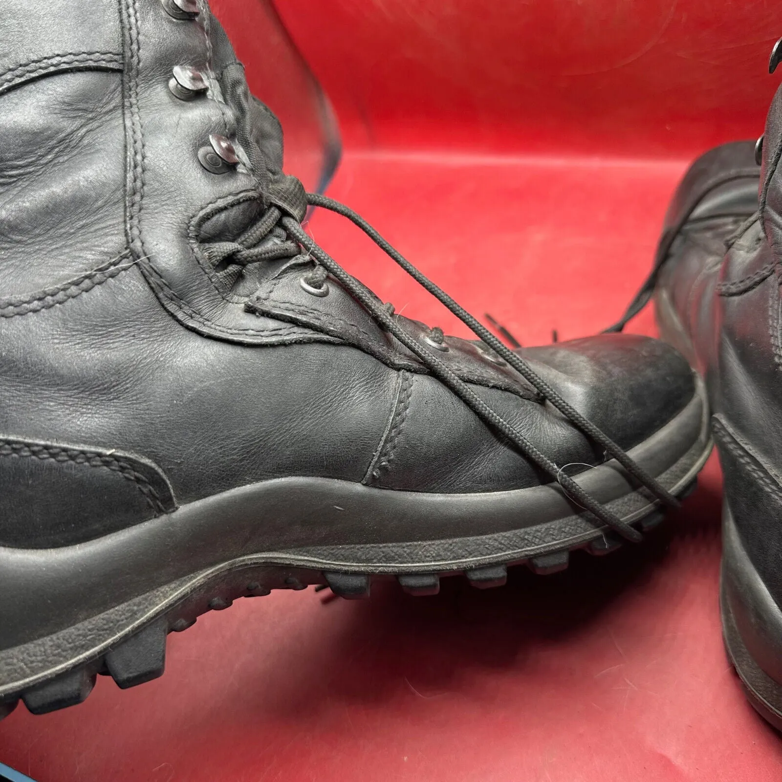 Austrian Army Black Leather Heavy Duty Combat Boots - Size EU 43 - UK 9