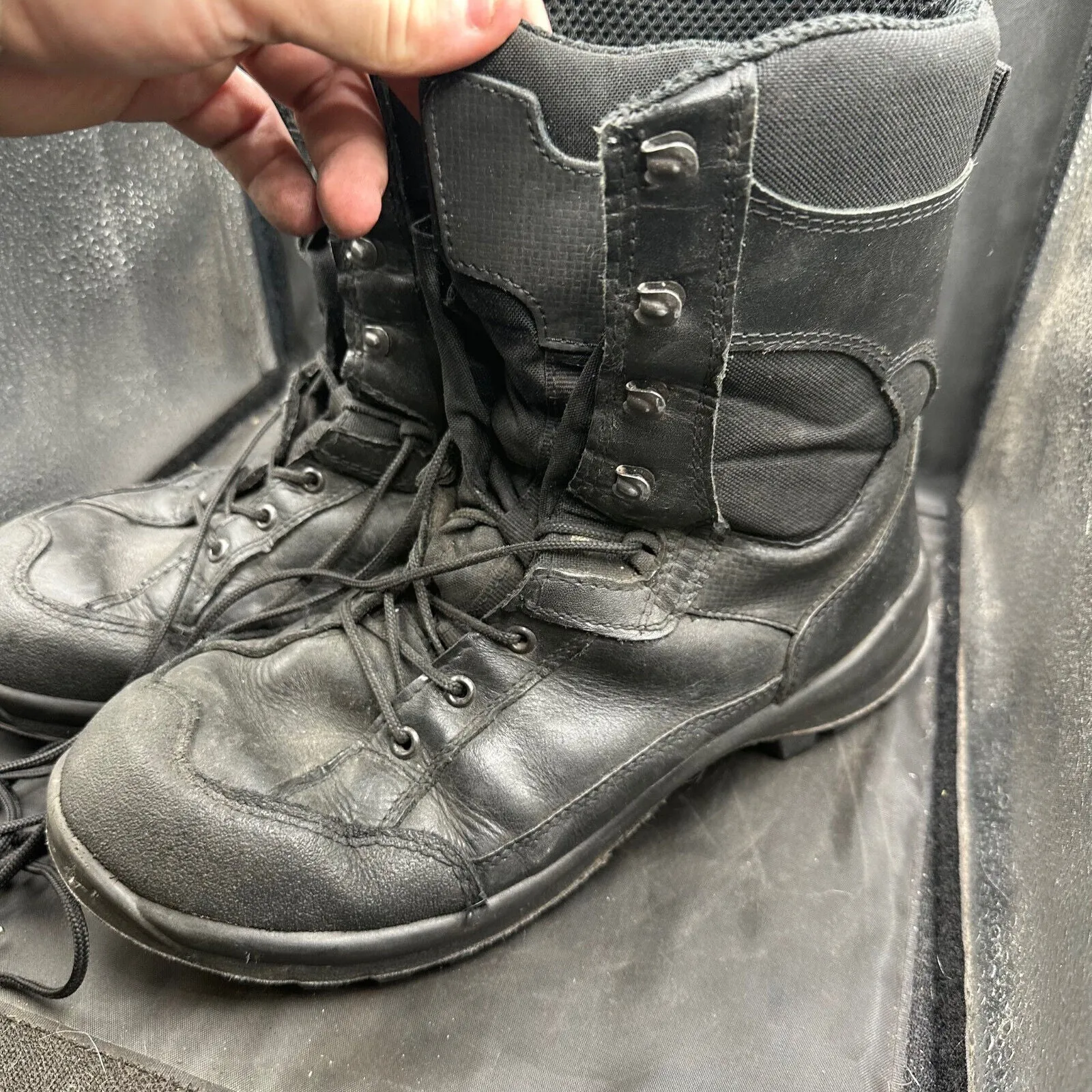 Austrian Army Black Leather Heavy Duty Combat Boots - Size EU 44 - UK 9.5