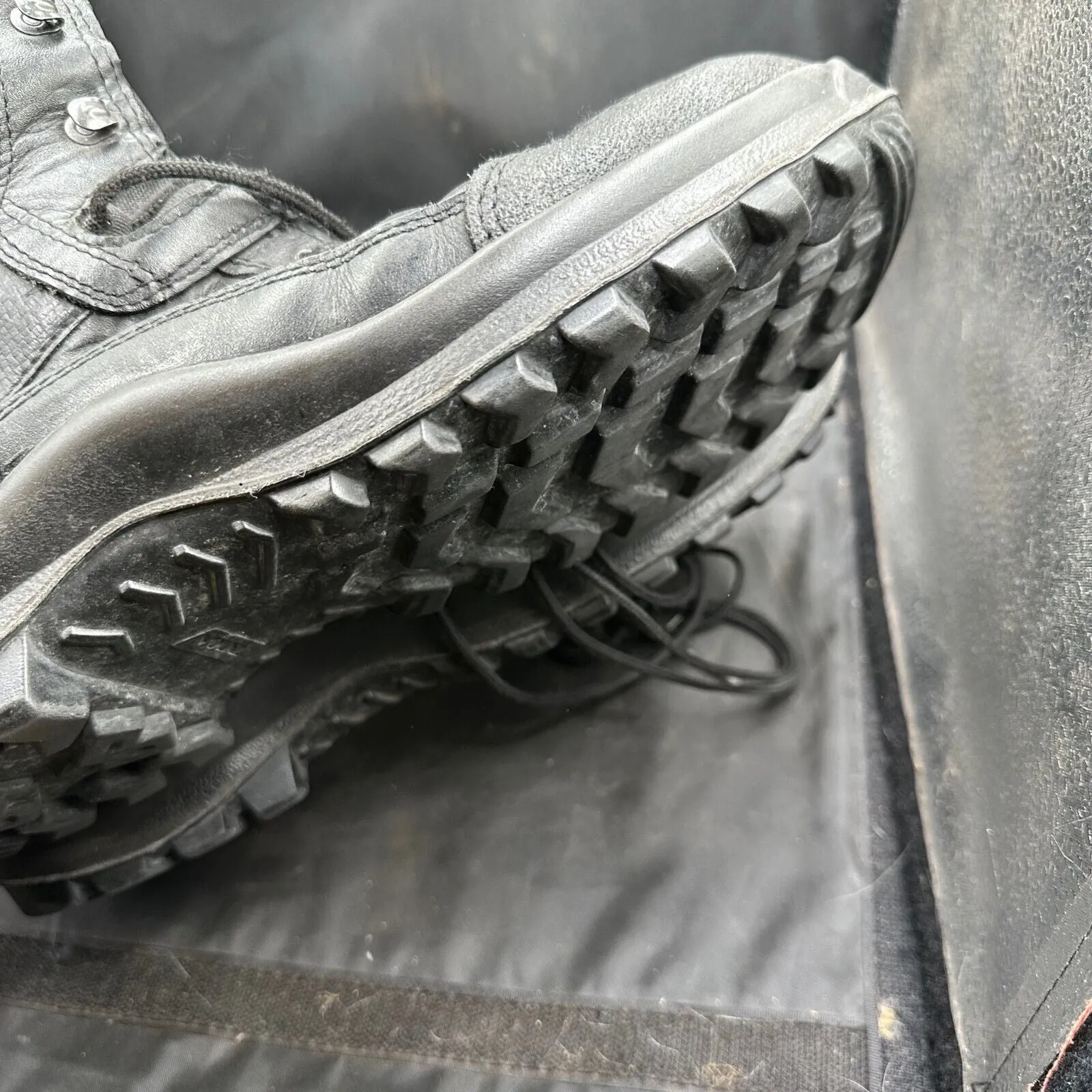 Austrian Army Black Leather Heavy Duty Combat Boots - Size EU 44 - UK 9.5