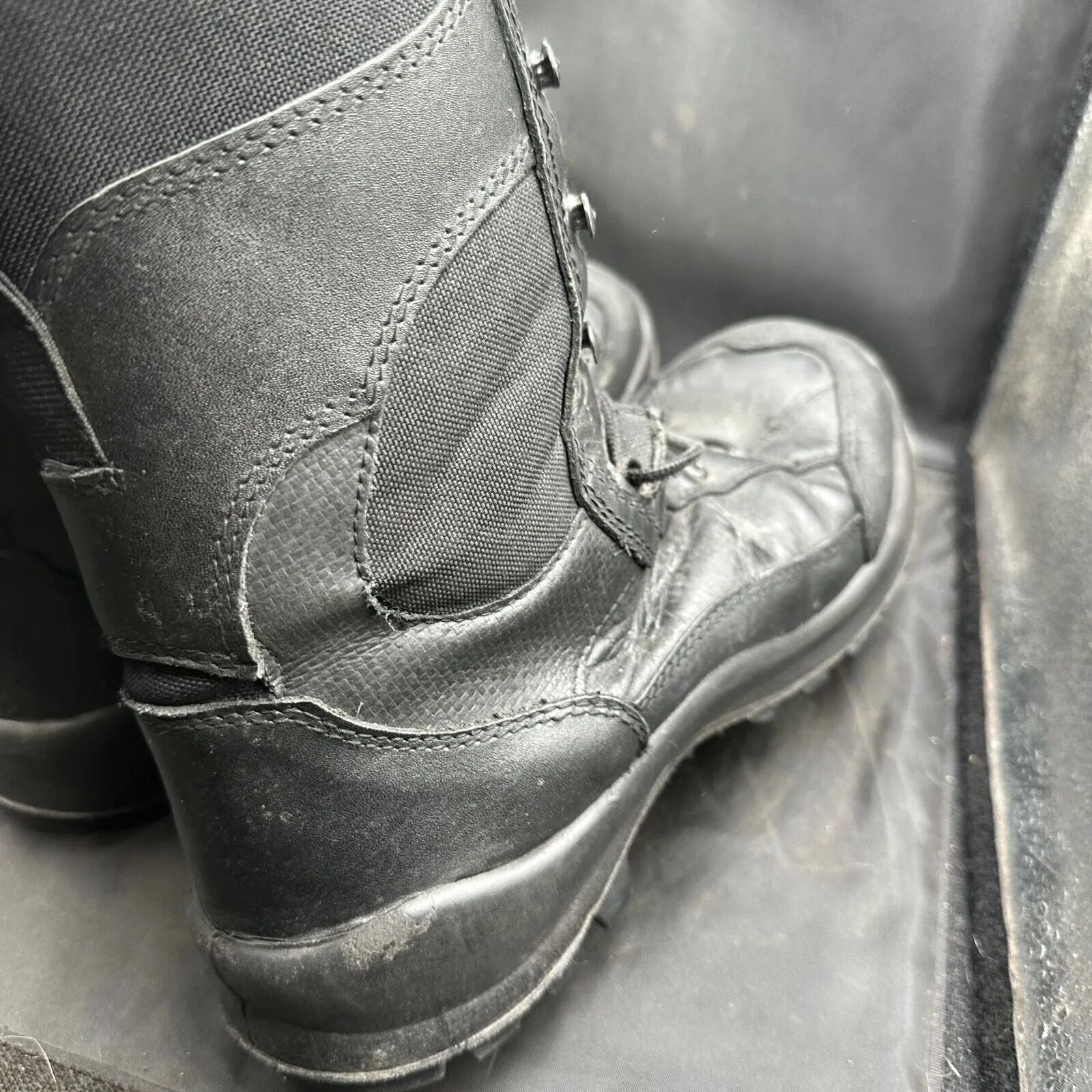 Austrian Army Black Leather Heavy Duty Combat Boots - Size EU 44 - UK 9.5