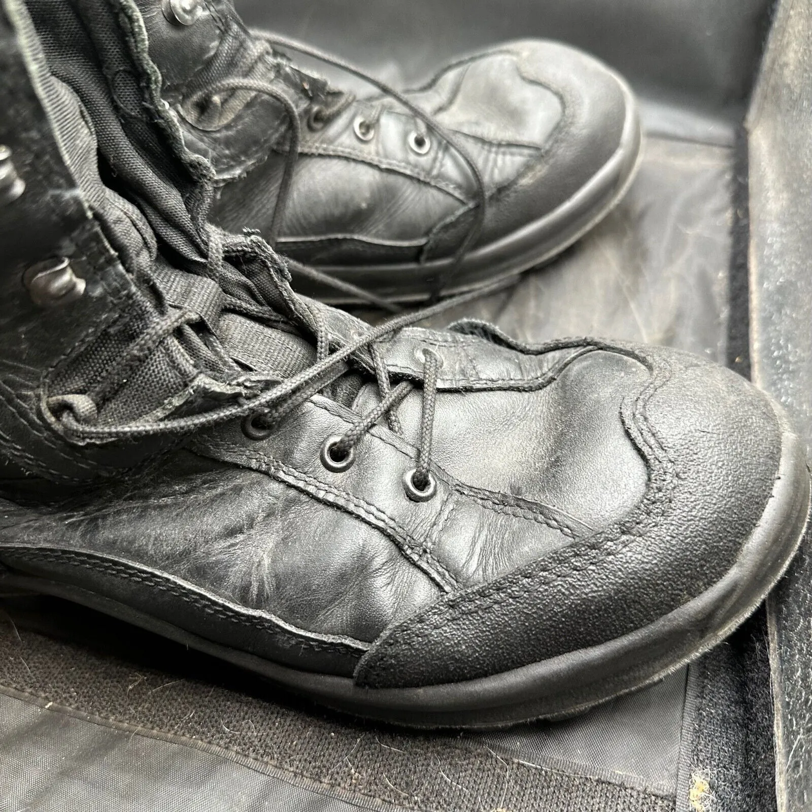 Austrian Army Black Leather Heavy Duty Combat Boots - Size EU 44 - UK 9.5