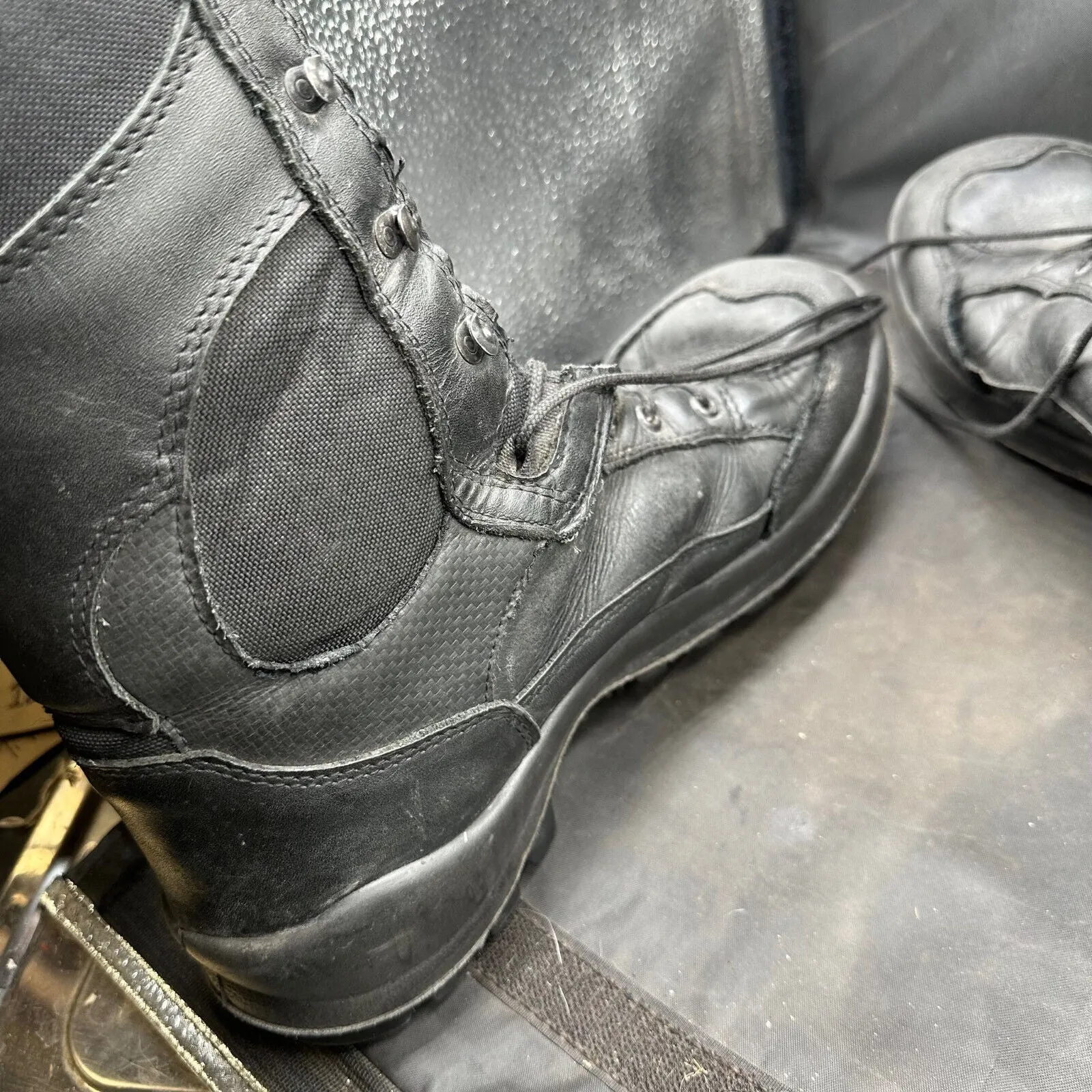 Austrian Army Black Leather Heavy Duty Combat Boots - Size EU 44 - UK 9.5