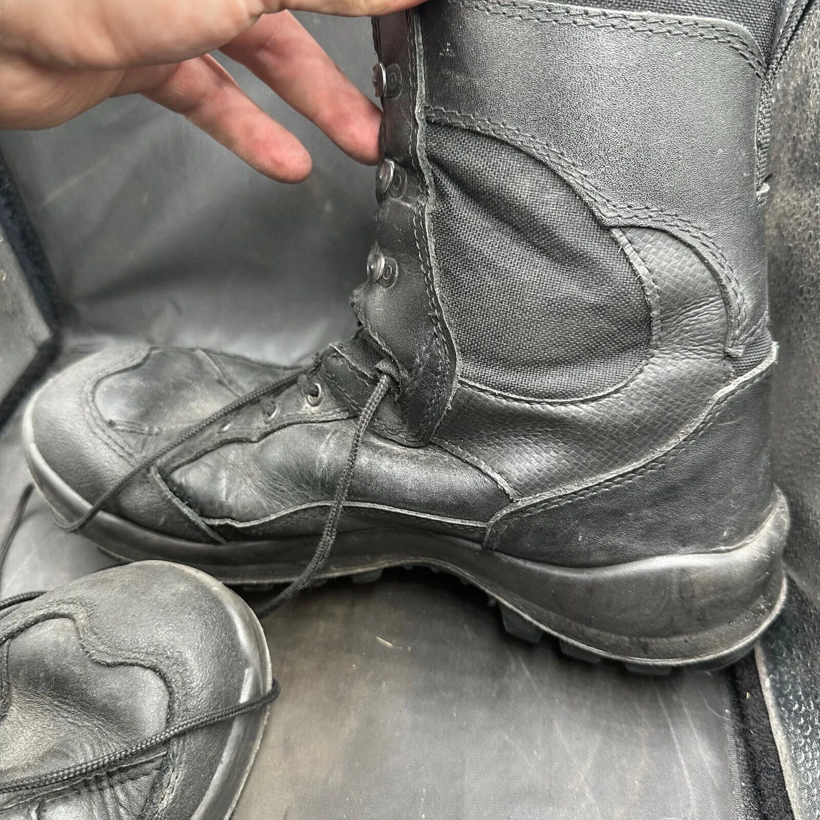 Austrian Army Black Leather Heavy Duty Combat Boots - Size EU 44 - UK 9.5