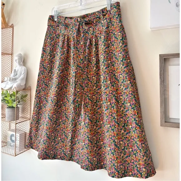 Boden Tie Waist Cord Midaxi Fit and Flare Skirt in Dusty Red Floral Print Size 8