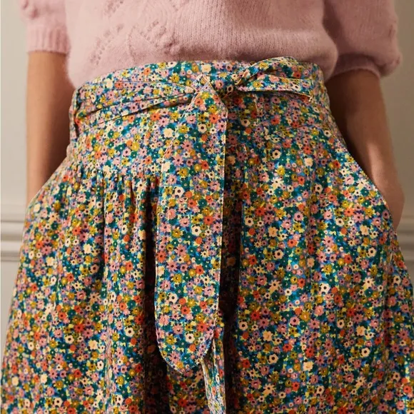 Boden Tie Waist Cord Midaxi Fit and Flare Skirt in Dusty Red Floral Print Size 8