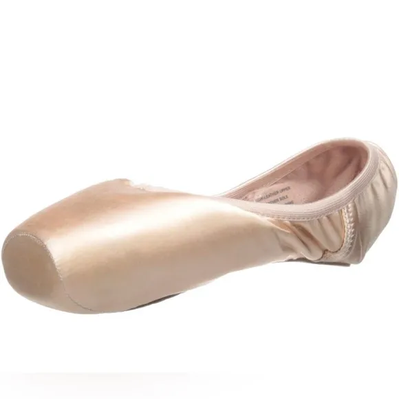Capezio NEW girls  Donatello ballet Pointe shoes