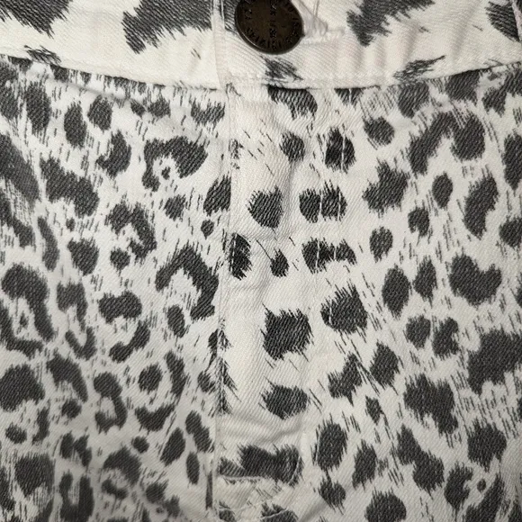 CURRENT/ELLIOTT Zebra Print Denim Shorts Pink Green Accents size 30 Spring 2024