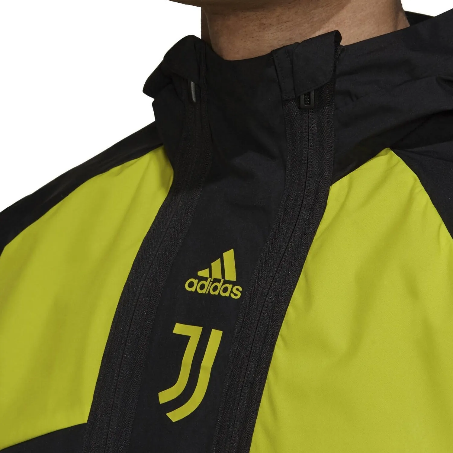 Juventus Soccer casual travel jacket 2021/22 - Adidas