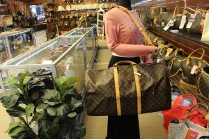 LOUIS VUITTON Monogram Canvas Keepall 60 Bandouliere Travel Bag