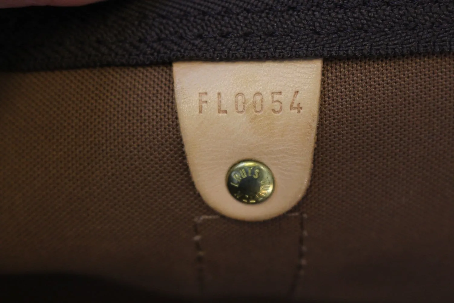 LOUIS VUITTON Monogram Canvas Keepall 60 Bandouliere Travel Bag