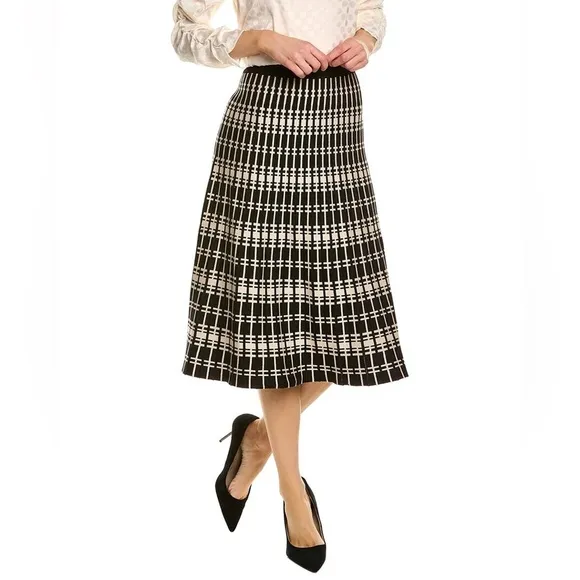 MAX STUDIO Midi Skirt In Black