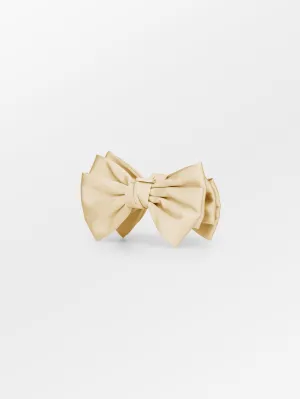 Minda Bow Hair Claw
