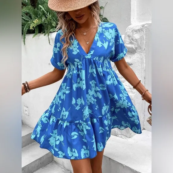 Monochromatic blue v neck boho short sleeve mini dress