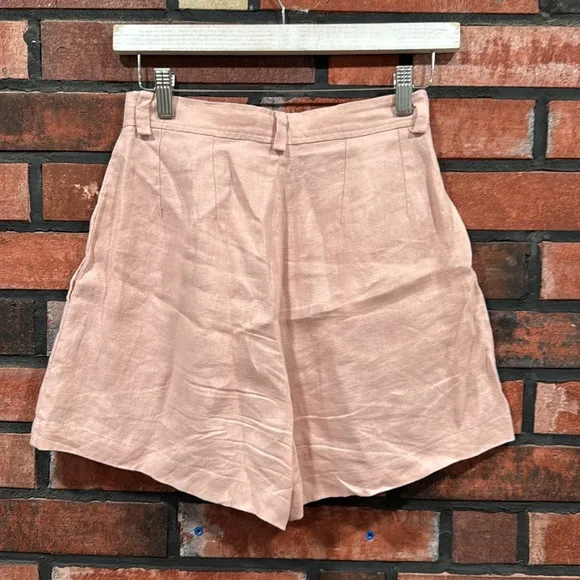 Posse Pink Pleated linen Shorts