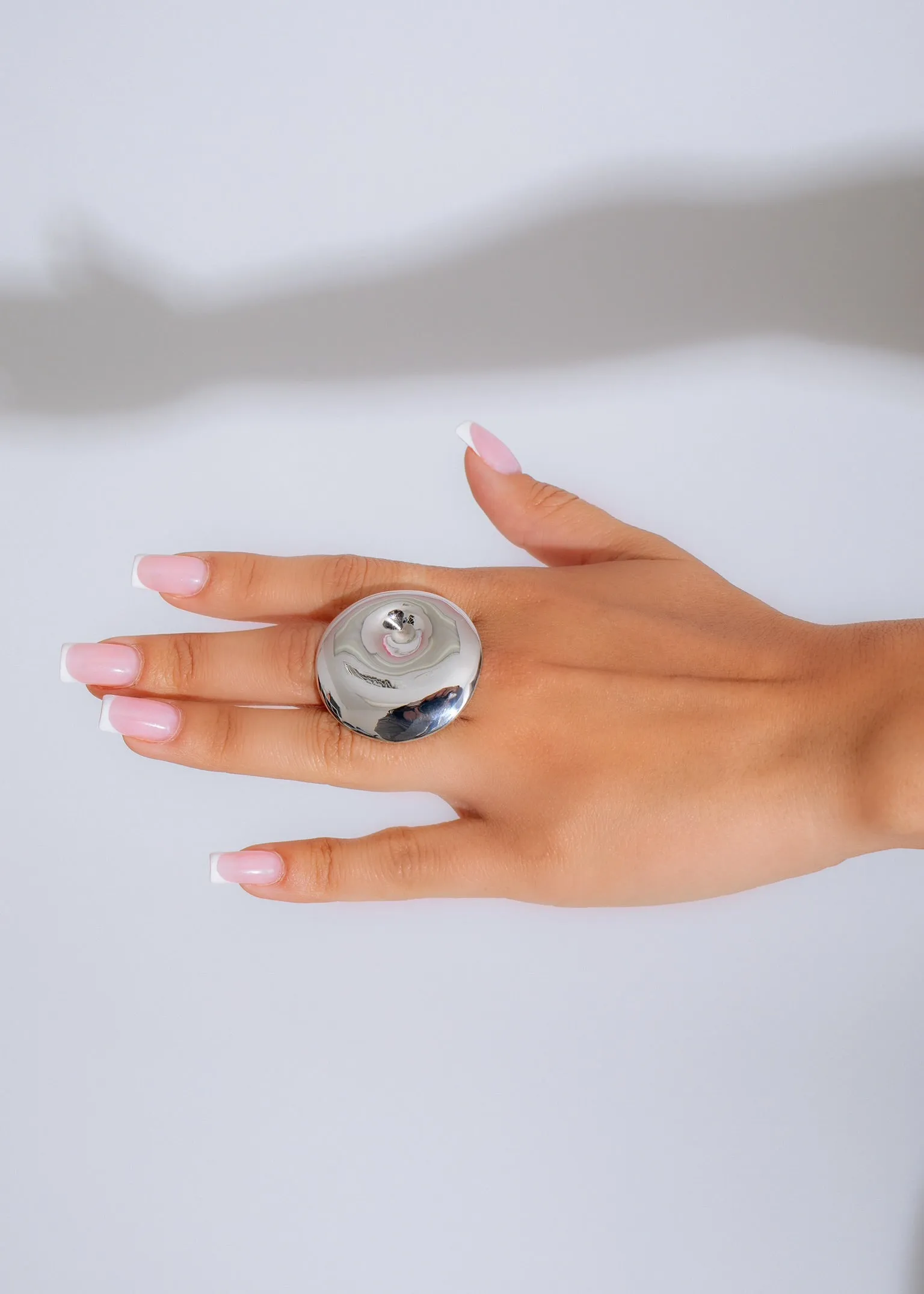 Show Th Way Ring Silver