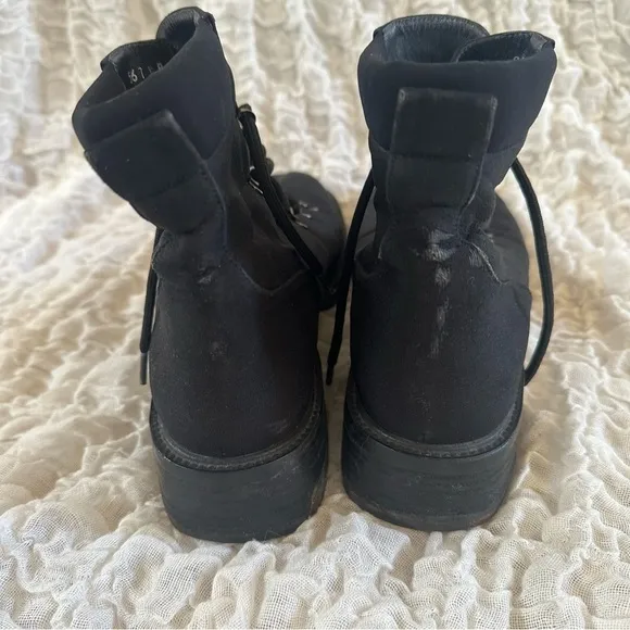 Stuart Weitzman Lace Up Combat Boots Size 8.5