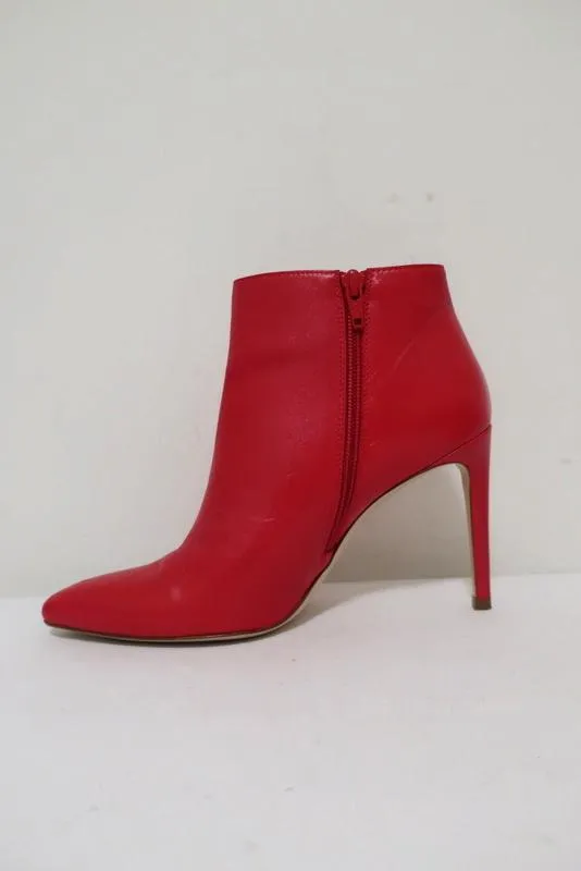 Stuart Weitzman Pureaok Ankle Boots Red Leather Size 6.5 Pointed Toe Booties