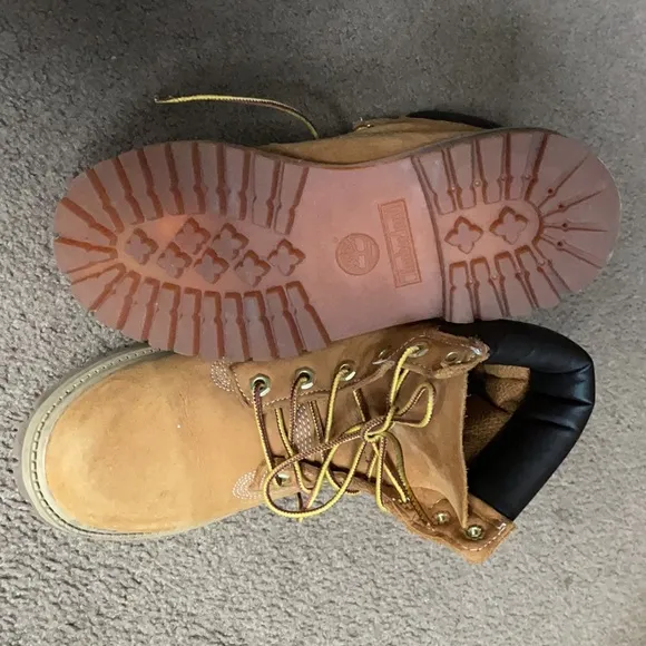 Timberland construction boots size 4