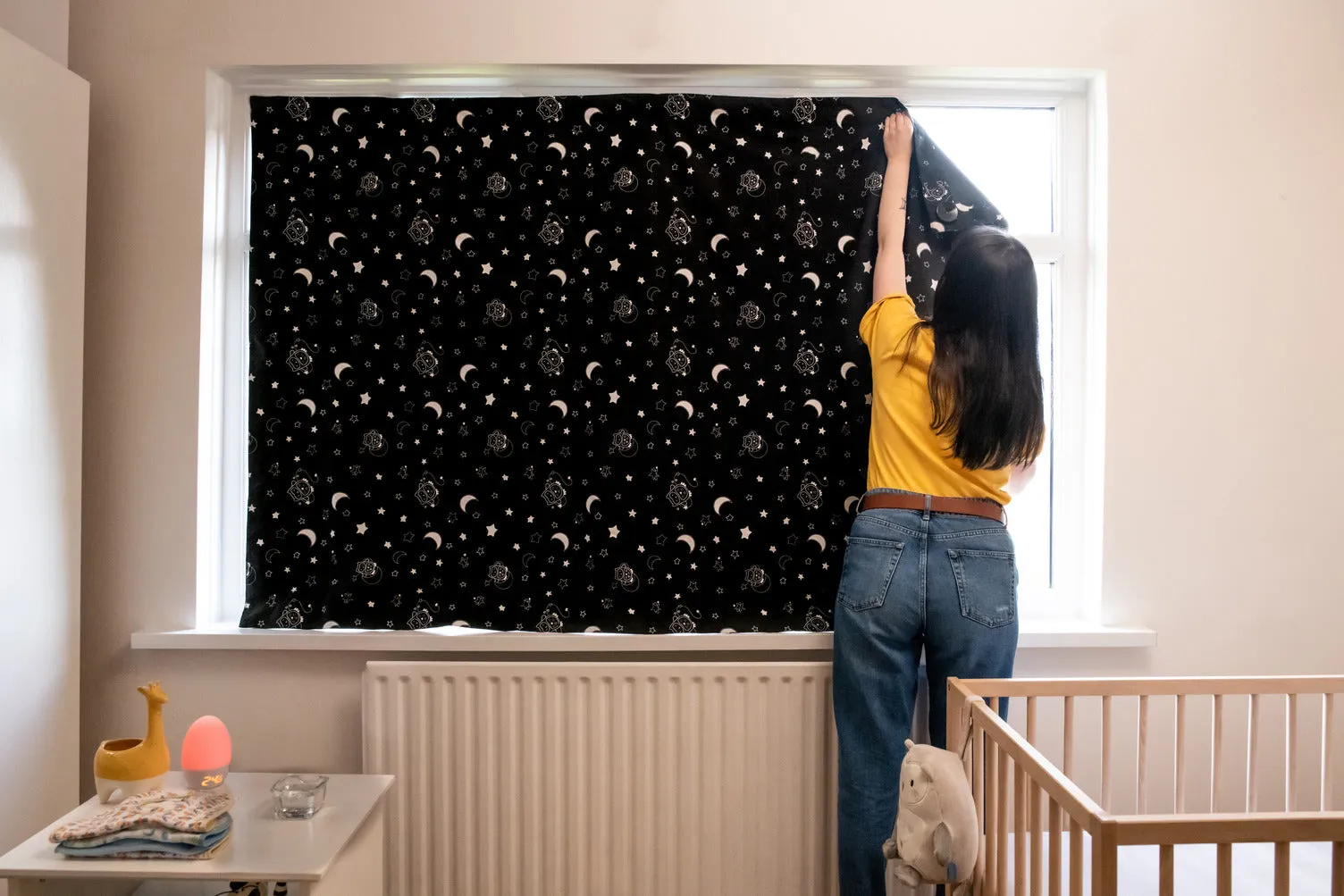 Tommee Tippee Portable Blackout Blind - Regular