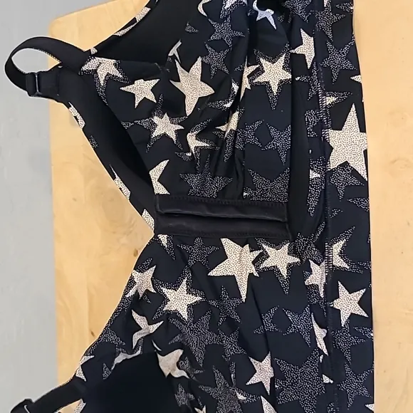 Torrid Wire-Free Lightly Lined Stars Print  Bra