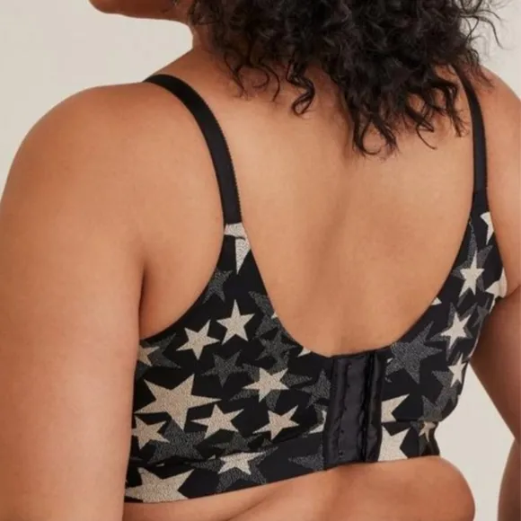 Torrid Wire-Free Lightly Lined Stars Print  Bra