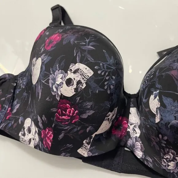Torrid Womens NWT Skull Black Lightly Lined Full Coverage Balconette Bra 42F