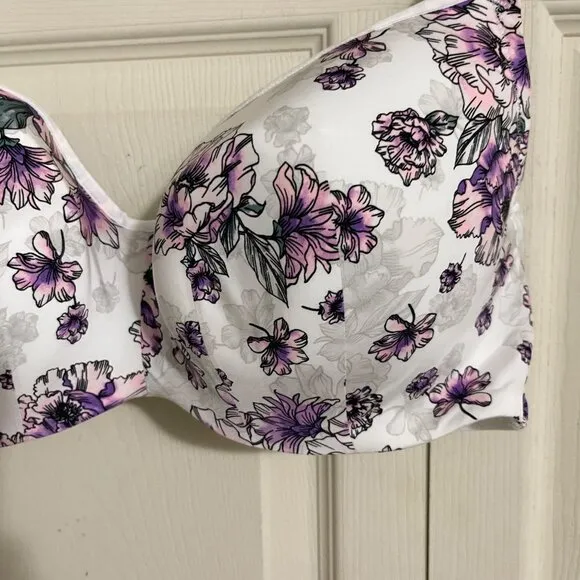 Torrid Womens NWT White Floral Full-Coverage Balconette Lightly Lined Bra 42D