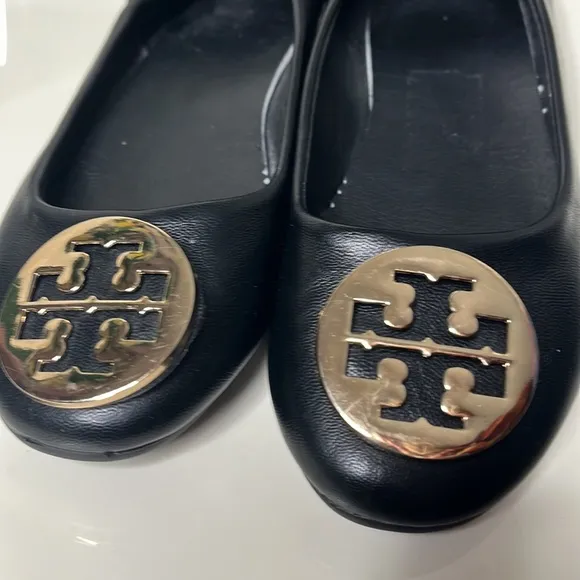 Tory Burch Minnie Travel Ballet Flat: 1.5 youth vegan faux leather