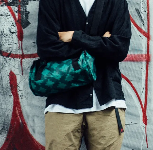 Travel series - Boston Shoulder Bag
