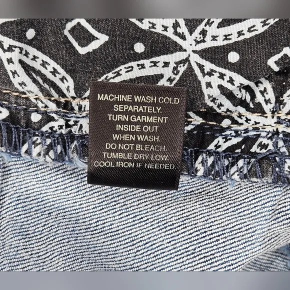 White House Black Market Denim Skirt Size 10