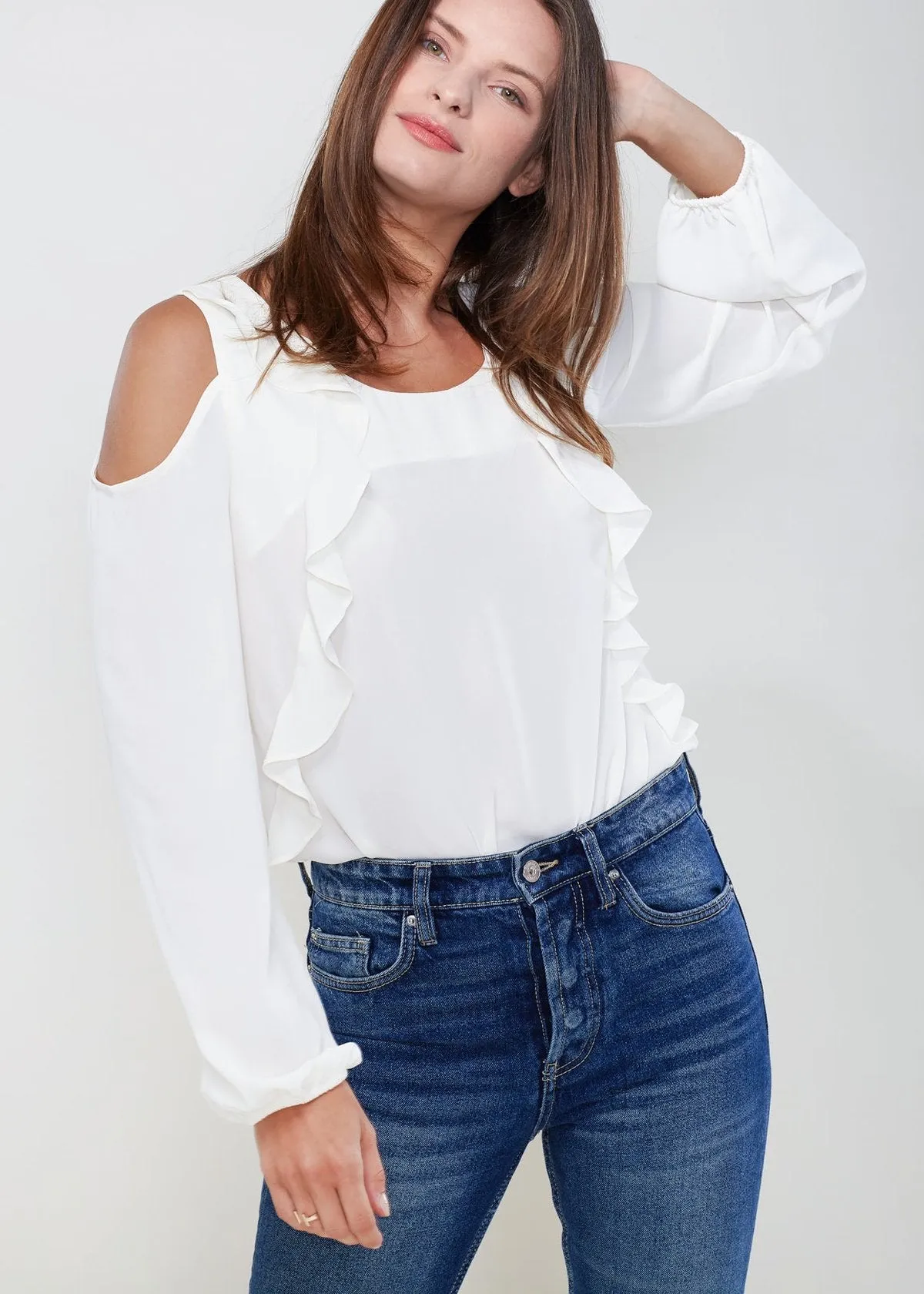 Women's Long Sleeve Open Shoulder Top In Ivory
