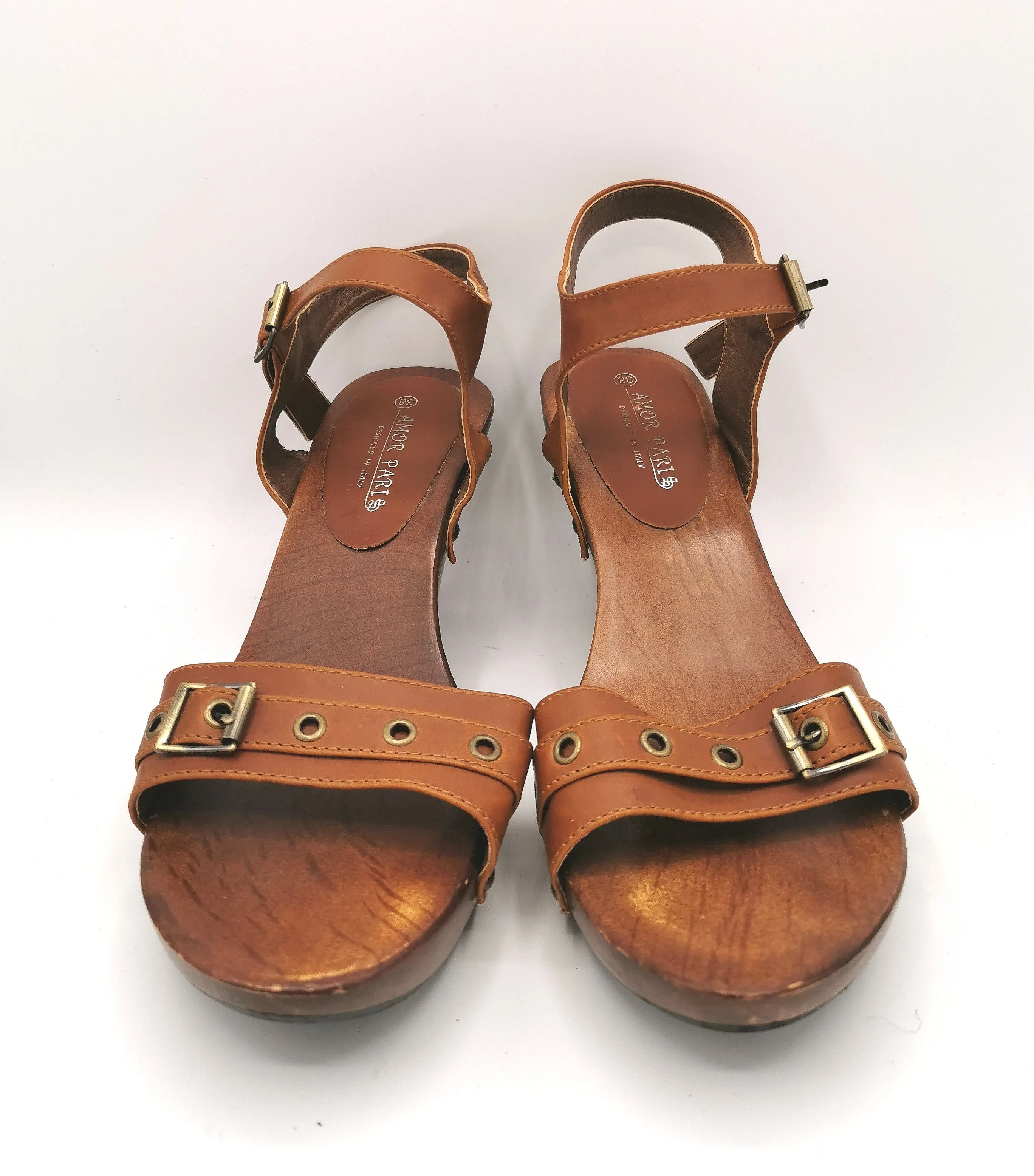 WOMENS SIZE 7.5 - AMOR PARIS, Wooden Sandals VGUC B39
